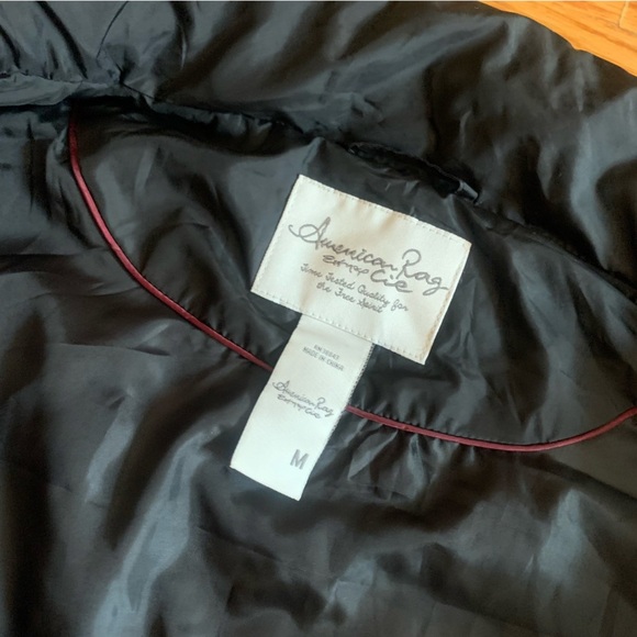 Black vest - Picture 2 of 4